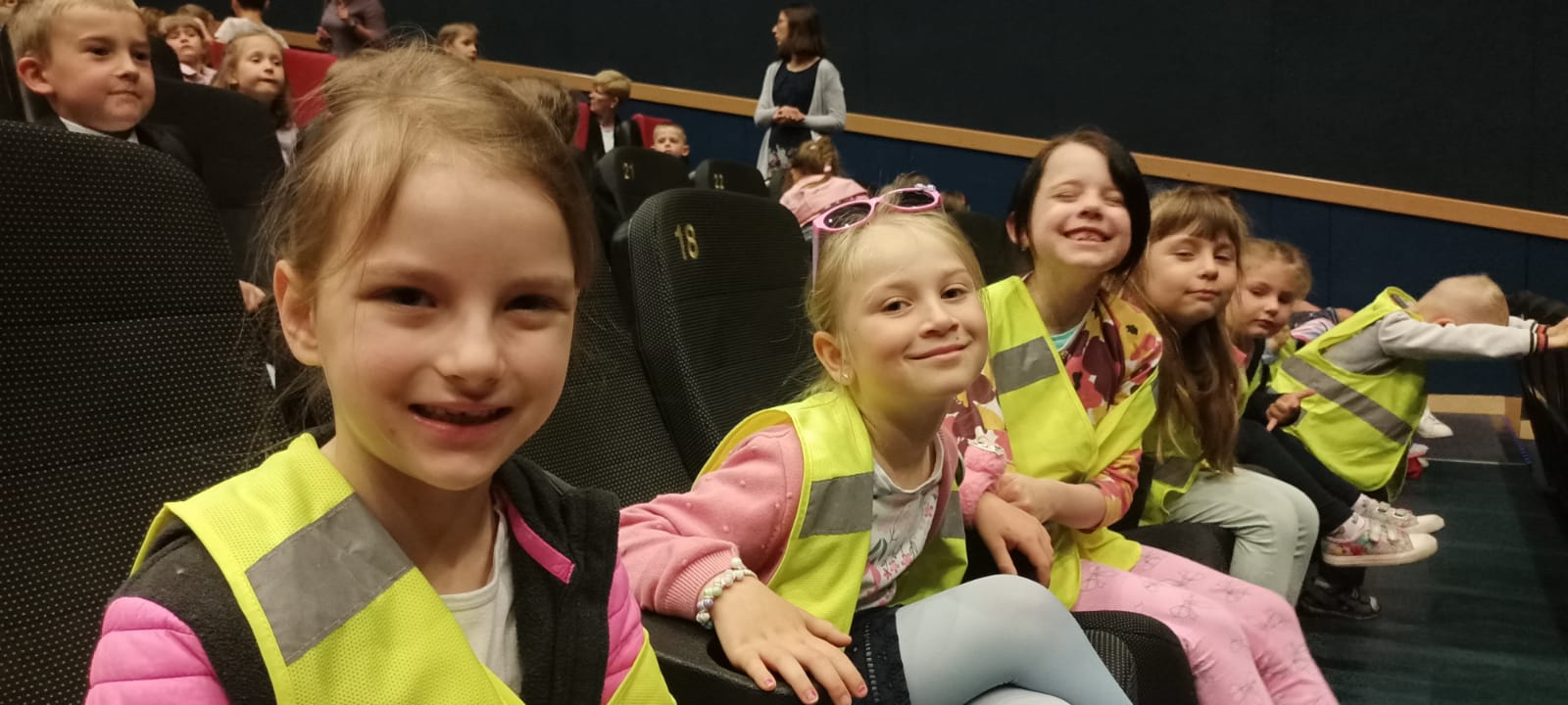 Wycieczka na spektakl „Czerwony Kapturek”