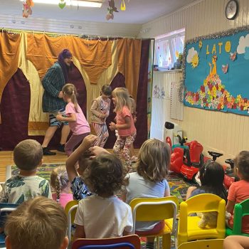 Przedstawianie Blaszany Bembenek